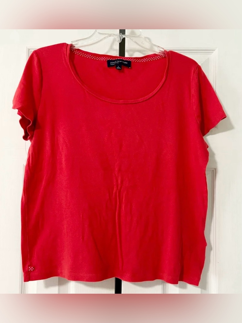 Jones New York top shirt woman size large red